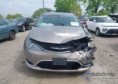 2018 Chrysler Pacifica Touring-L Plus из США, поврежденный, VIN 2C4RC1EG8JR293843